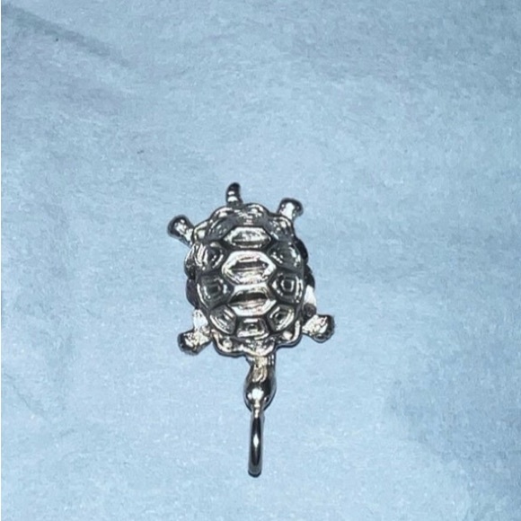 Vintage Sterling Silver Turtle Pendant marked 925 - Picture 5 of 5